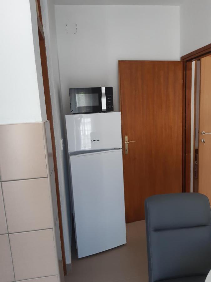 וודיצה Apartmani Frano מראה חיצוני תמונה