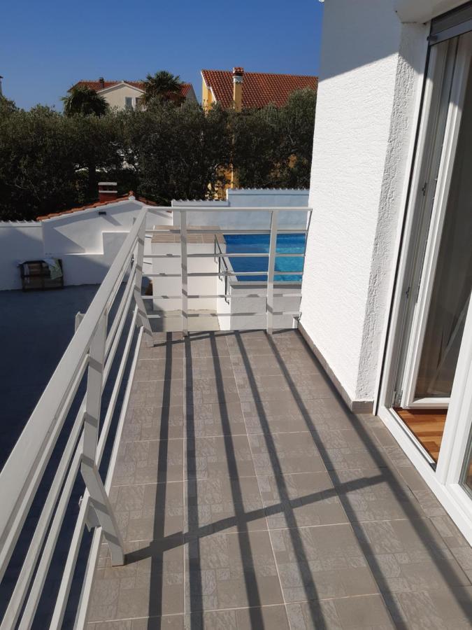 וודיצה Apartmani Frano מראה חיצוני תמונה