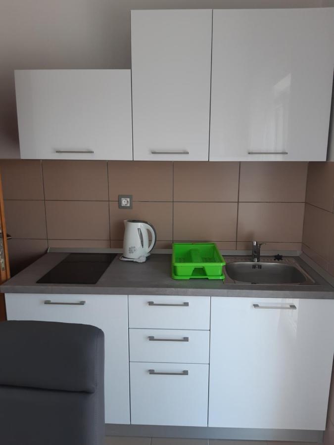 וודיצה Apartmani Frano מראה חיצוני תמונה
