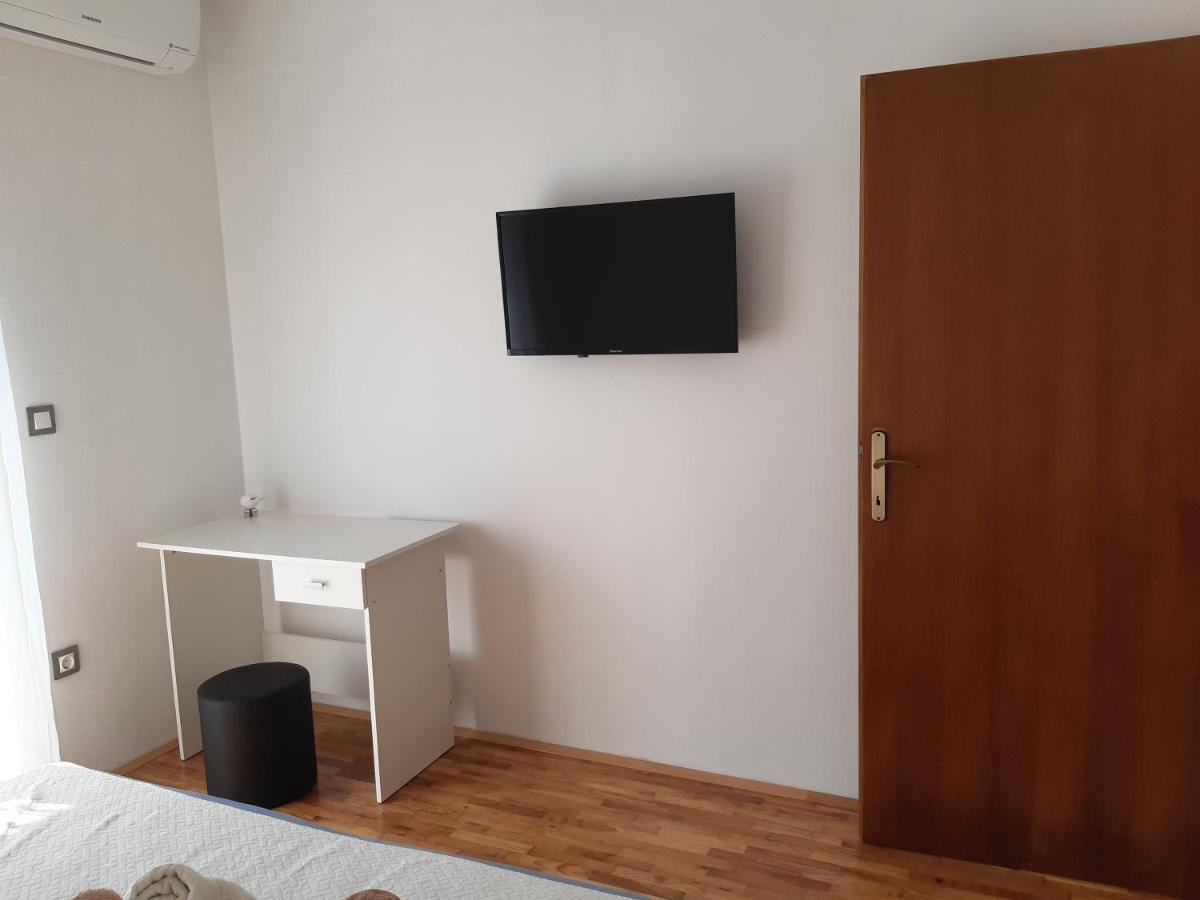 וודיצה Apartmani Frano מראה חיצוני תמונה